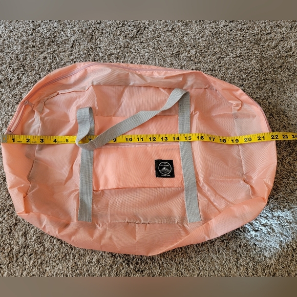 Lightweight travel bag - Picture 6 of 9